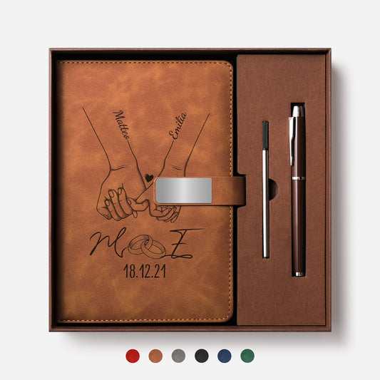 3705MGE1 unser datum personalisierte geschenke jahrestag_ notizbuch mit stift mit gravur paar 3705mocp0g