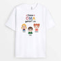 3452AGE1 diese oma gehort zu  personalisiertes t shirt fur omas mit kinder cartoon und schriftzug in bunten farben