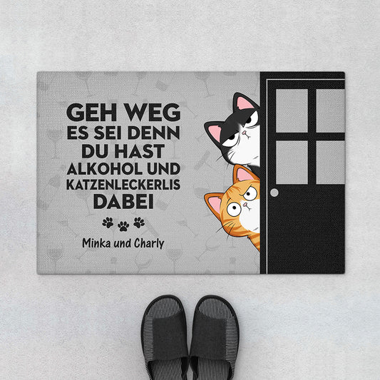 4249DGE1 lustiger spruch uber alkohol und katzenleckerlis fussmatte katzen personalisiert 4249D6M0D