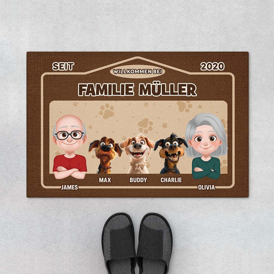 4359DGE1 willkommen bei cartoon personalisierte fussmatte familie mit hund_ 4359DKQ5C_ae835803 8577 4654 8bb4 32702b9c6d85