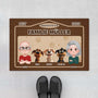 4359DGE1 willkommen bei cartoon personalisierte fussmatte familie mit hund_ 4359DKQ5C_ae835803 8577 4654 8bb4 32702b9c6d85