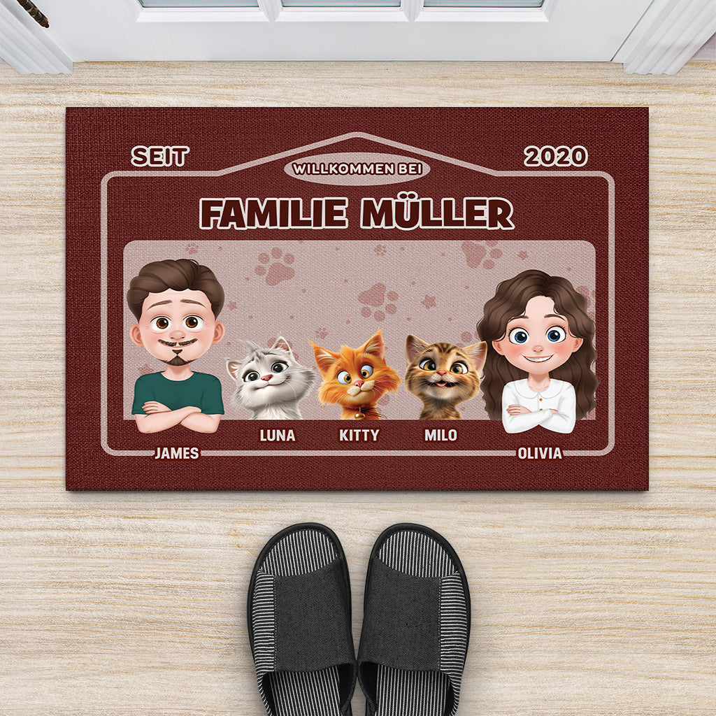 4359DGE2 willkommen bei cartoon personalisierte fussmatte familie mit katzen 4359DKQ5D_8bb1f19e f715 4a37 9e6f c7a79413c6b0