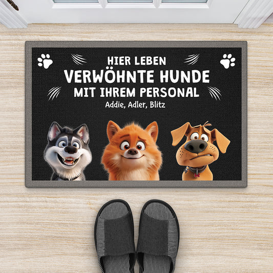 4414DGE2 hier leben verwohnte hunde mit ihrem personal fussmatte hunde personalisiert_ 4414D_0ecd0ef2 f572 4a66 8be1 a59d317a4ff8