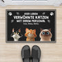 4414DGE2 hier leben verwohnte katzen mit ihrem personal fussmatte personalisiert katze_ 4414D