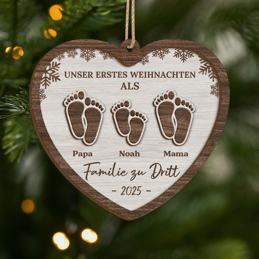 6076OGE1 unser erstes weihnachten als familie fussabdruck personalisierte 2 schicht holz ornamente 6076O6MNI