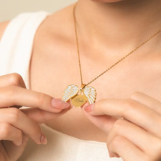 6113JGE2 herz engelsflugel personalisierte kette name_ mit foto 6113J0B5A_cc5f508f c99c 4d01 9b4a 9e5fd6944ee2