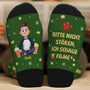 6584JGE2 bitte nicht storen ich schaue filme socken personalisieren text_ fur_ filmfans 6584J8QMA