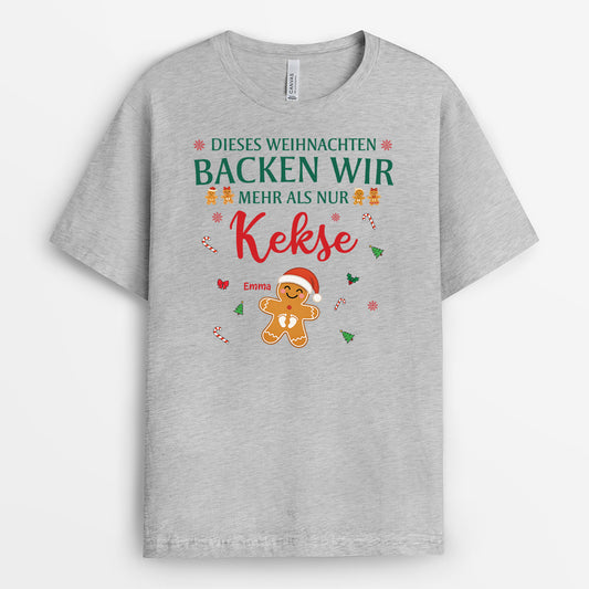7064AGE2 dieses weihnachten backen wir mehr als nur kekse werdende mama t shirt personalisiert 7064ATQCA