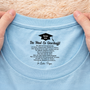 8938AGE2 du hast es geschafft personalisierte geschenke abschluss  weisses t shirt nackenlabel drucken sohn tochter 8938aa8haa